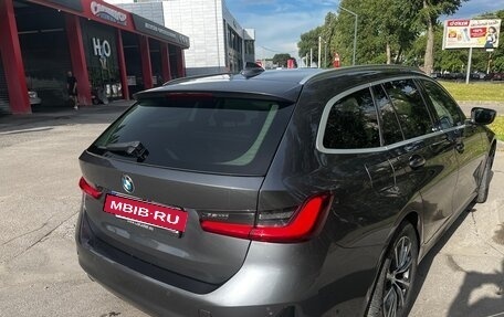 BMW 3 серия, 2020 год, 2 930 000 рублей, 14 фотография