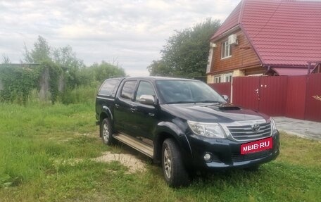 Toyota Hilux VII, 2013 год, 2 200 000 рублей, 8 фотография