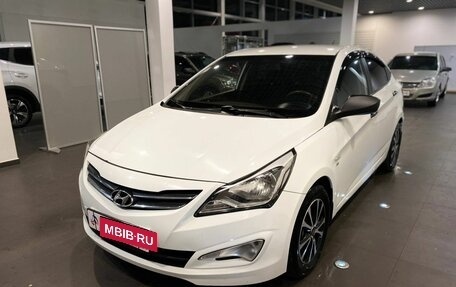 Hyundai Solaris II рестайлинг, 2015 год, 580 000 рублей, 7 фотография