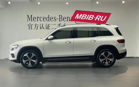 Mercedes-Benz GLB, 2022 год, 3 100 000 рублей, 4 фотография