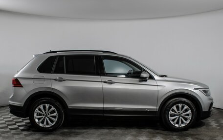 Volkswagen Tiguan II, 2021 год, 2 560 000 рублей, 4 фотография