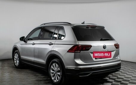 Volkswagen Tiguan II, 2021 год, 2 560 000 рублей, 7 фотография
