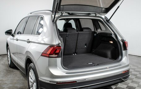 Volkswagen Tiguan II, 2021 год, 2 560 000 рублей, 16 фотография