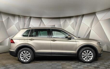 Volkswagen Tiguan II, 2018 год, 2 949 000 рублей, 6 фотография