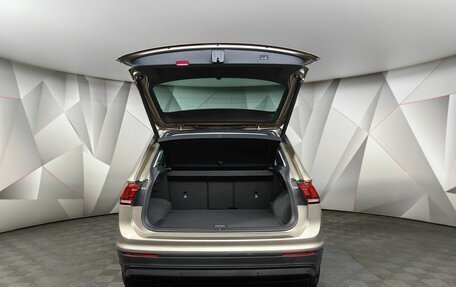Volkswagen Tiguan II, 2018 год, 2 949 000 рублей, 18 фотография