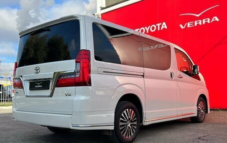 Toyota HiAce H300, 2019 год, 4 500 000 рублей, 12 фотография