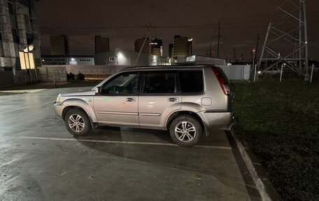 Nissan X-Trail, 2005 год, 585 000 рублей, 3 фотография