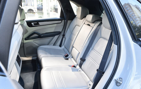 Porsche Cayenne III, 2021 год, 10 700 000 рублей, 12 фотография