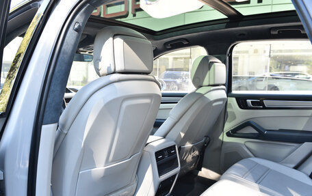 Porsche Cayenne III, 2021 год, 10 700 000 рублей, 13 фотография
