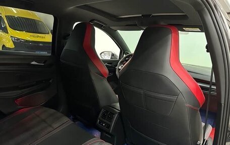 Volkswagen Golf GTI, 2022 год, 1 980 555 рублей, 12 фотография