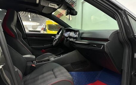 Volkswagen Golf GTI, 2022 год, 1 980 555 рублей, 9 фотография