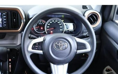 Toyota Passo III, 2022 год, 950 000 рублей, 5 фотография