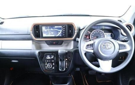Toyota Passo III, 2022 год, 950 000 рублей, 6 фотография