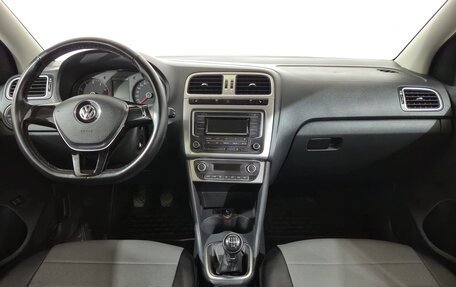 Volkswagen Polo VI (EU Market), 2016 год, 990 000 рублей, 9 фотография