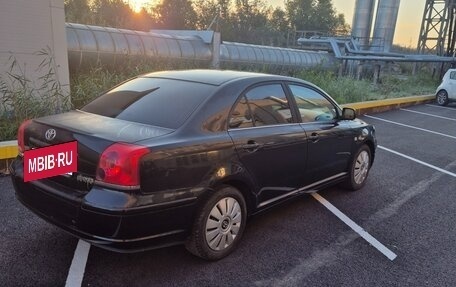 Toyota Avensis III рестайлинг, 2006 год, 750 000 рублей, 4 фотография