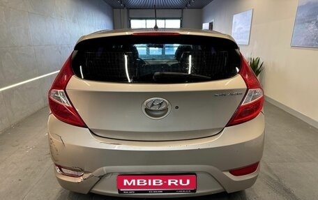 Hyundai Solaris II рестайлинг, 2012 год, 599 000 рублей, 5 фотография