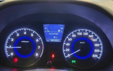 Hyundai Solaris II рестайлинг, 2012 год, 599 000 рублей, 13 фотография