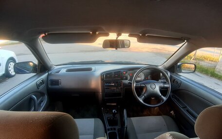 Nissan Expert, 1999 год, 330 000 рублей, 2 фотография