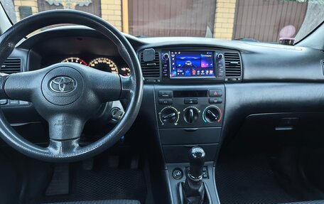 Toyota Corolla, 2005 год, 600 000 рублей, 8 фотография