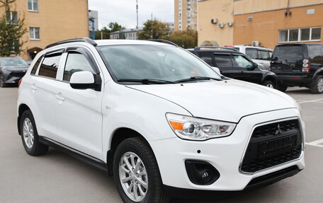 Mitsubishi ASX I рестайлинг, 2013 год, 880 000 рублей, 3 фотография