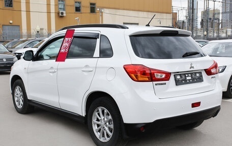 Mitsubishi ASX I рестайлинг, 2013 год, 880 000 рублей, 4 фотография