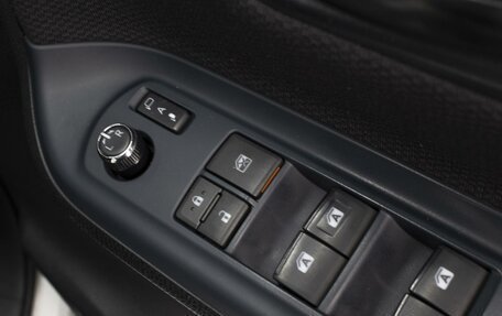 Toyota Noah III, 2017 год, 1 850 000 рублей, 15 фотография