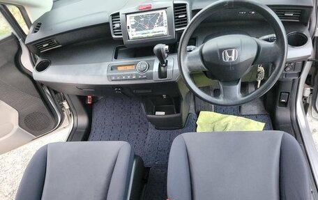 Honda Freed I, 2010 год, 740 000 рублей, 13 фотография
