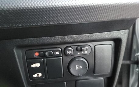 Honda Freed I, 2010 год, 740 000 рублей, 19 фотография