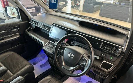 Honda Stepwgn IV, 2015 год, 2 089 000 рублей, 11 фотография