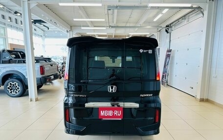 Honda Stepwgn IV, 2015 год, 2 089 000 рублей, 5 фотография