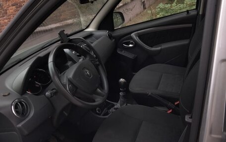 Renault Duster I рестайлинг, 2017 год, 1 300 000 рублей, 8 фотография