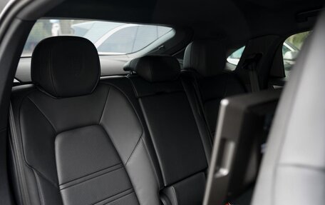 Porsche Cayenne III, 2024 год, 16 900 000 рублей, 8 фотография