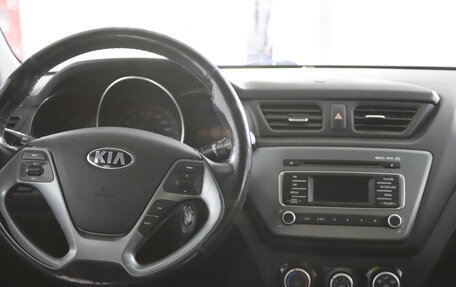 KIA Rio III рестайлинг, 2015 год, 929 990 рублей, 9 фотография