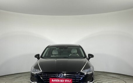 Hyundai Sonata VIII, 2020 год, 2 140 000 рублей, 3 фотография