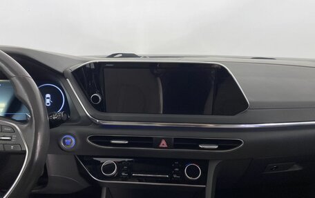 Hyundai Sonata VIII, 2020 год, 2 140 000 рублей, 17 фотография