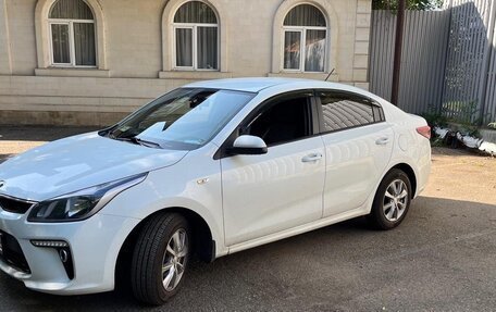 KIA Rio IV, 2020 год, 1 620 000 рублей, 1 фотография