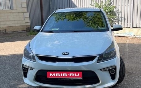 KIA Rio IV, 2020 год, 1 620 000 рублей, 6 фотография