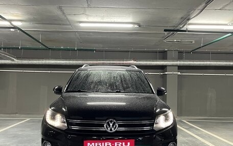 Volkswagen Tiguan I, 2016 год, 2 190 000 рублей, 2 фотография