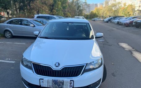 Skoda Rapid I, 2018 год, 1 050 000 рублей, 3 фотография
