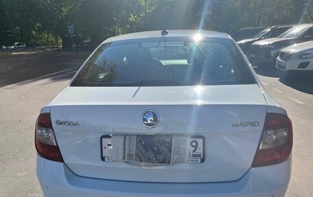 Skoda Rapid I, 2018 год, 1 050 000 рублей, 18 фотография