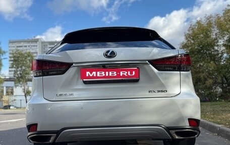 Lexus RX IV рестайлинг, 2021 год, 5 800 000 рублей, 2 фотография