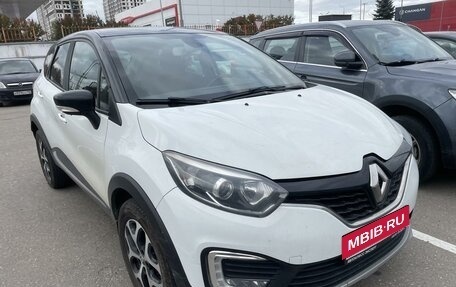 Renault Kaptur I рестайлинг, 2017 год, 1 049 000 рублей, 4 фотография