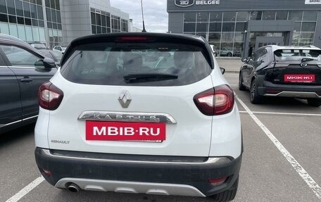 Renault Kaptur I рестайлинг, 2017 год, 1 049 000 рублей, 2 фотография