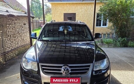 Volkswagen Touareg III, 2007 год, 1 300 000 рублей, 1 фотография