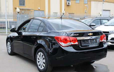 Chevrolet Cruze II, 2011 год, 549 000 рублей, 4 фотография