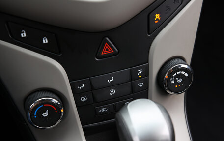 Chevrolet Cruze II, 2011 год, 549 000 рублей, 10 фотография