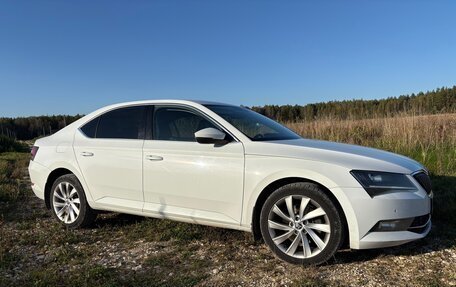 Skoda Superb III рестайлинг, 2018 год, 1 650 000 рублей, 4 фотография