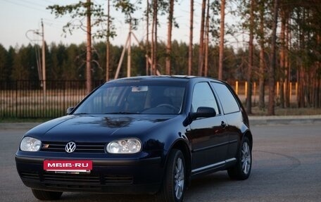Volkswagen Golf IV, 2000 год, 330 000 рублей, 21 фотография