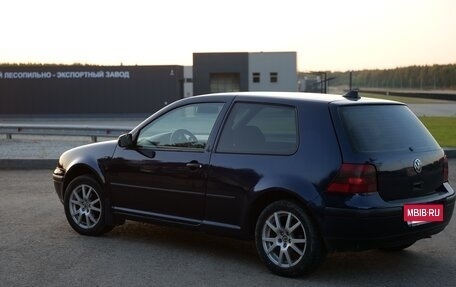 Volkswagen Golf IV, 2000 год, 330 000 рублей, 23 фотография