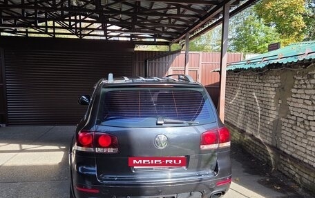 Volkswagen Touareg III, 2007 год, 1 300 000 рублей, 2 фотография
